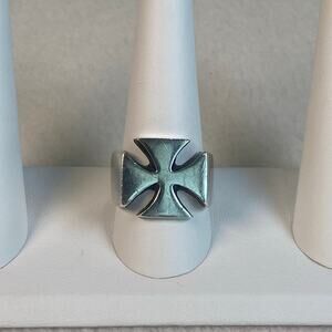 VINTAGE MEN'S BIKER RING LARGE STERLING SILVER IRON CROSS ORANGE COUNTY SZ 10.75